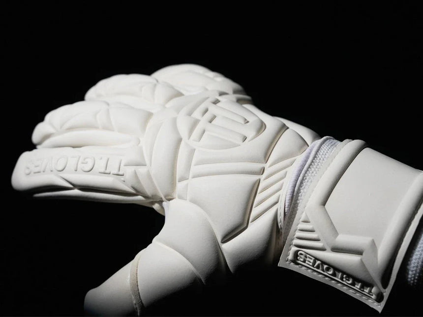 Latex White Senior HYLA