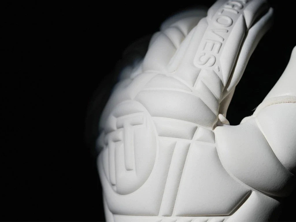 Latex White Senior HYLA