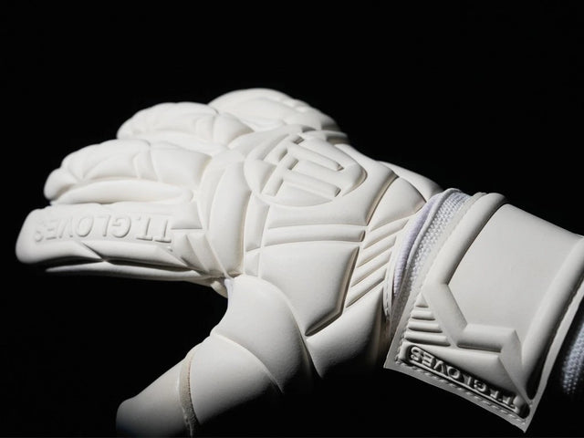 Latex White Senior HYLA